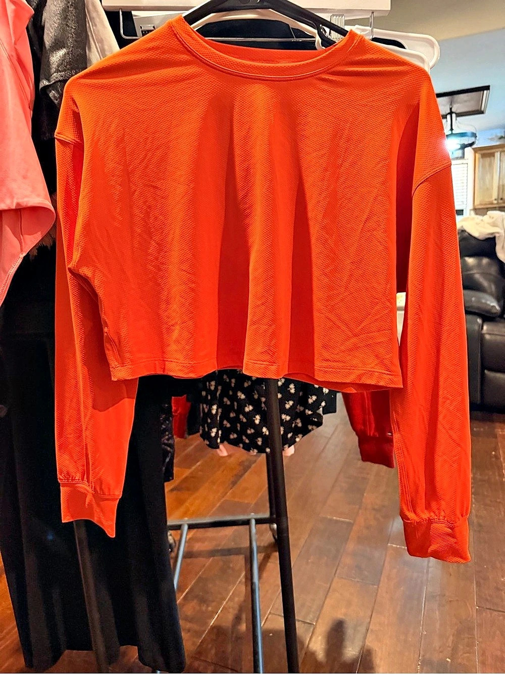 Lululemon Swiftly Tech Cropped Long-Sleeve Shirt 2.0 Orange
